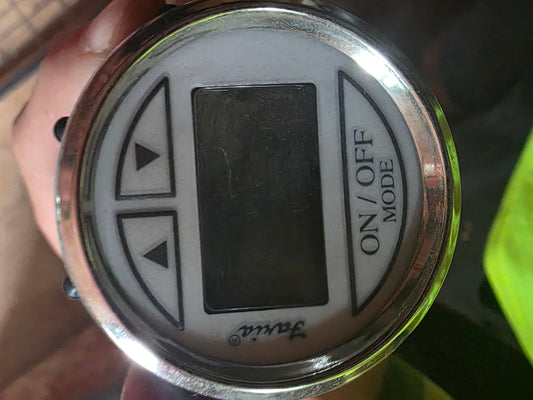 Depth finder gauge